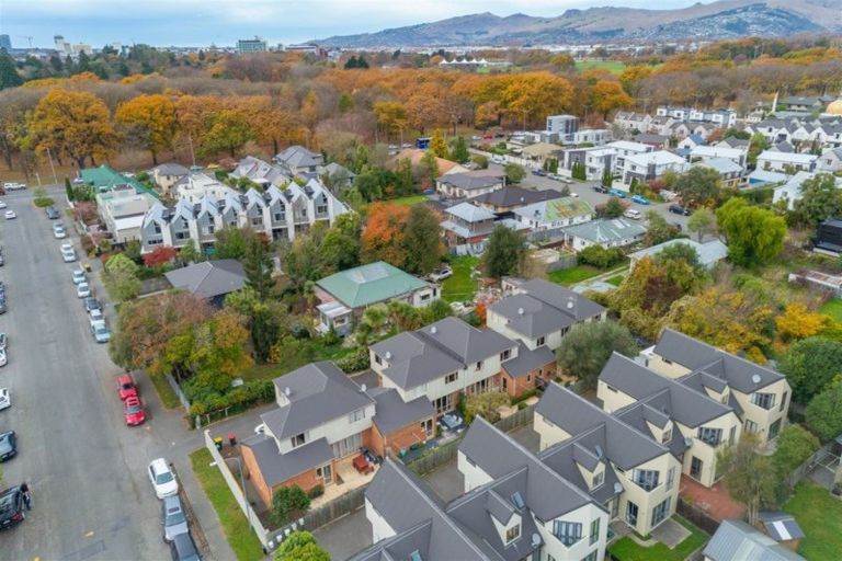 Photo of property in 80c Brockworth Place, Riccarton, Christchurch, 8011