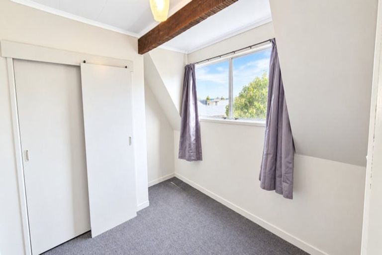 Photo of property in 25 Attlee Place, Gisborne, 4010