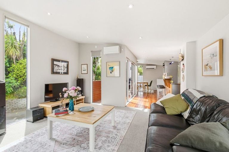 Photo of property in 15b Perth Street, Ngaio, Wellington, 6035