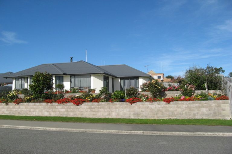 Photo of property in 81 Temple Crescent, Gleniti, Timaru, 7910