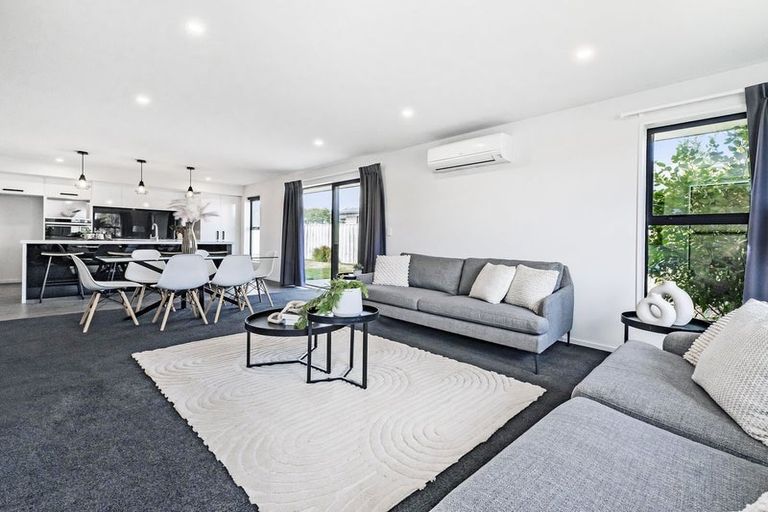 Photo of property in 92 Ridgeway Avenue, Rolleston, 7615