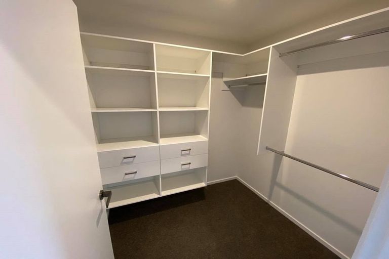 Photo of property in 35 Silver Street, Lower Shotover, Queenstown, 9304