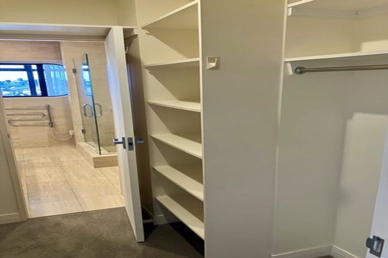 Photo of property in Shangri La Apartments, 10/97 Jervois Road, Herne Bay, Auckland, 1011