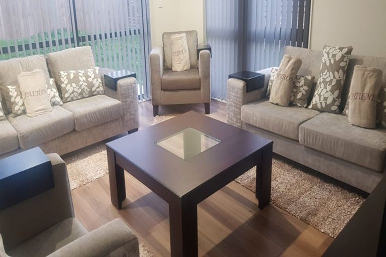 Photo of property in 15 Kapia Drive, Takanini, 2112