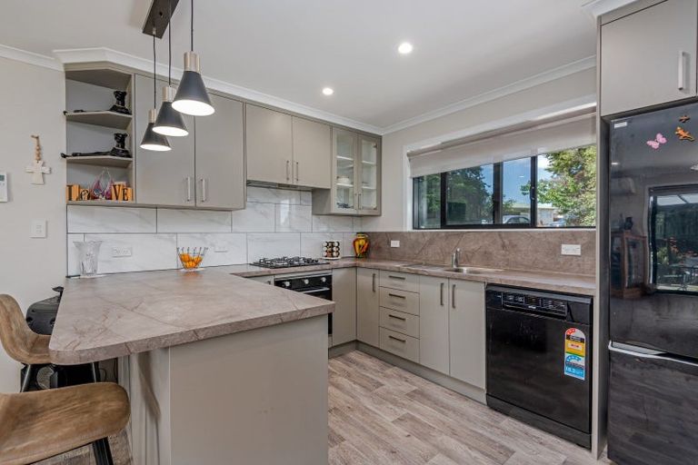 Photo of property in 47 Tay Street, Woodville, 4920