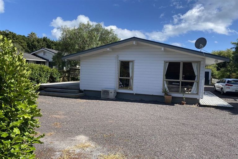 Photo of property in 28 Hope Avenue, Russell, 0202