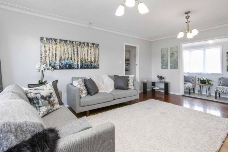 Photo of property in 1/15 Elizabeth Street, Papakura, 2110