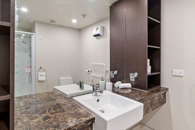 Photo of property in Breakfree Alpine Village, 7/643 Frankton Road, Queenstown, 9300