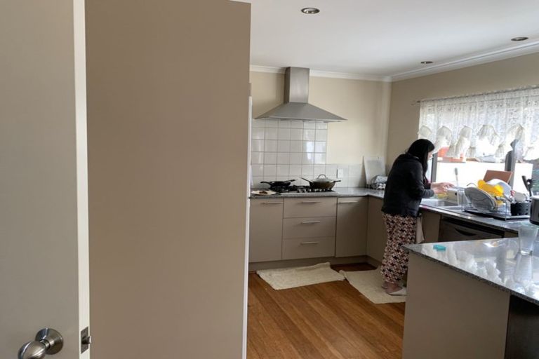 Photo of property in 9 Kalmore Place, Flat Bush, Auckland, 2016