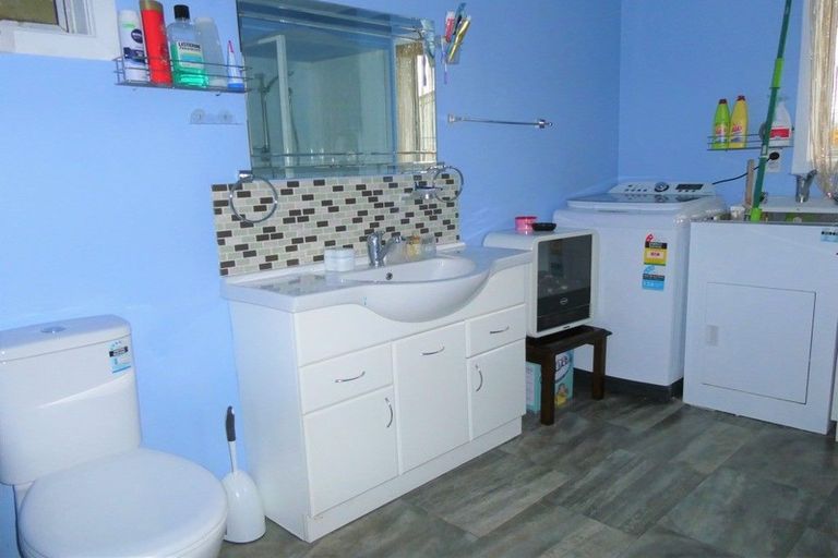 Photo of property in 2 Mawhera Street, Dobson, Greymouth, 7805