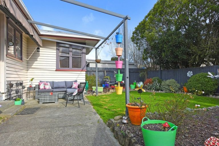 Photo of property in 41 Totara Park Road, Clouston Park, Upper Hutt, 5018