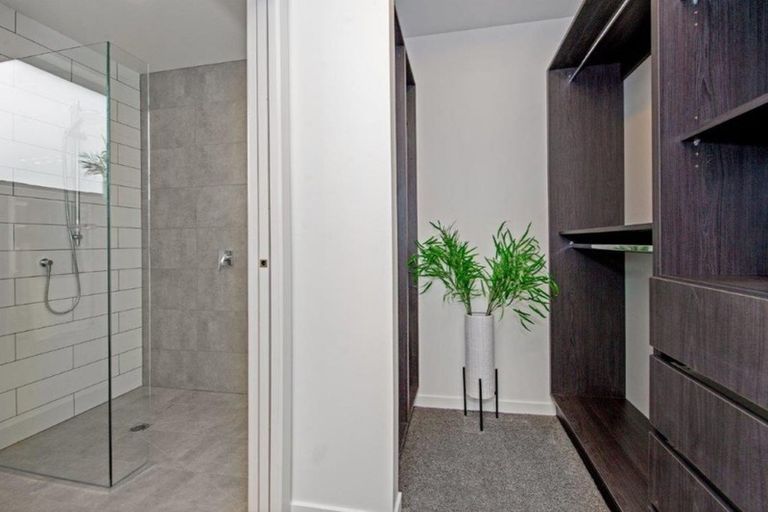 Photo of property in 5a Church Street, Mosgiel, 9024