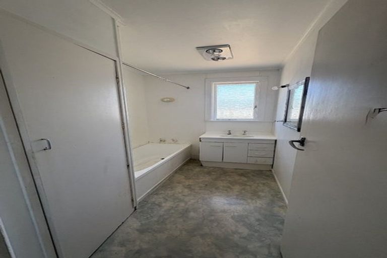 Photo of property in 24 Kea Street, Selwyn Heights, Rotorua, 3015