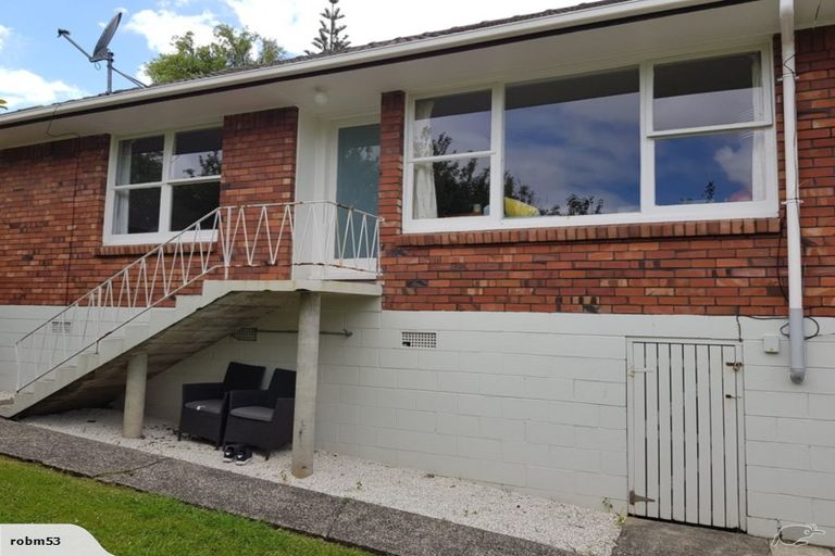 Photo of property in 2/27 Sydney Street, Hauraki, Auckland, 0622