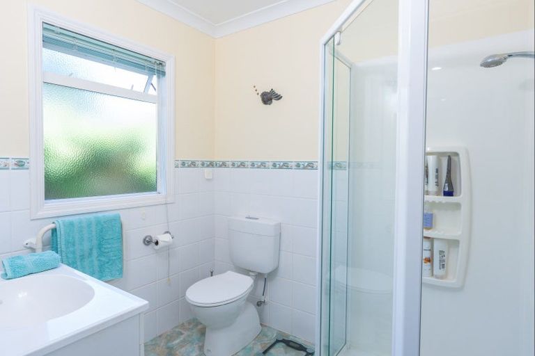 Photo of property in 38 Balmoral Drive, Hilltop, Taupo, 3330