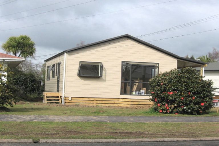 Photo of property in 22 Nevada Road, Silverdale, Hamilton, 3216