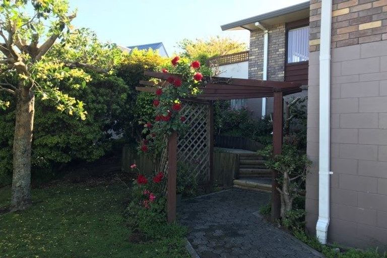 Photo of property in 23 Cumberland Crescent, Welcome Bay, Tauranga, 3112