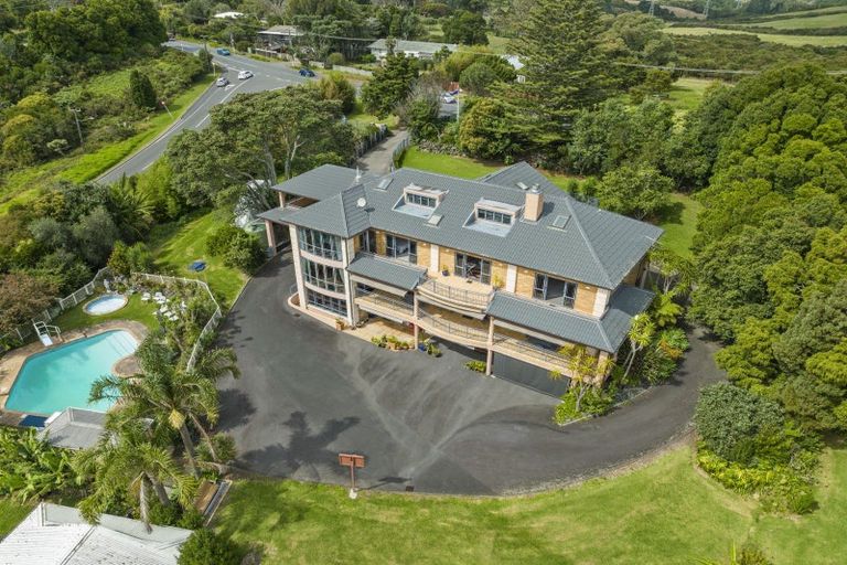 Photo of property in 156 Redoubt Road, Flat Bush, Auckland, 2019