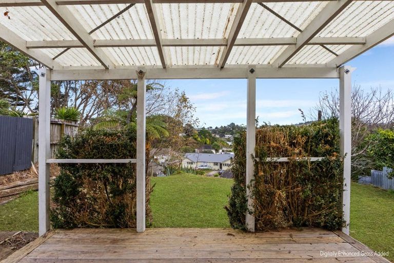 Photo of property in 29 Endeavour Street, Marfell, New Plymouth, 4310