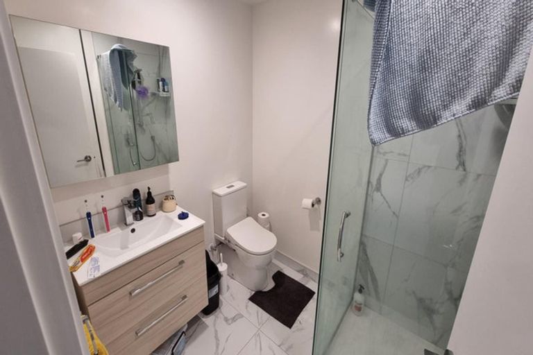 Photo of property in 2/320 Oxford Terrace, Avalon, Lower Hutt, 5011