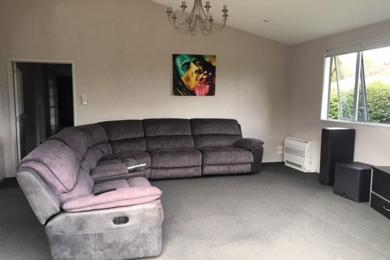 Photo of property in 16 Eagle Street, Welcome Bay, Tauranga, 3112