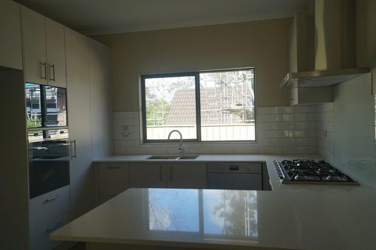 Photo of property in 6 Uruhau Close, Torbay, Auckland, 0630