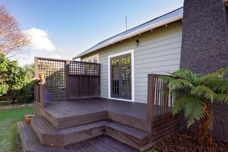 Photo of property in 102 Maxwells Line, Awapuni, Palmerston North, 4412