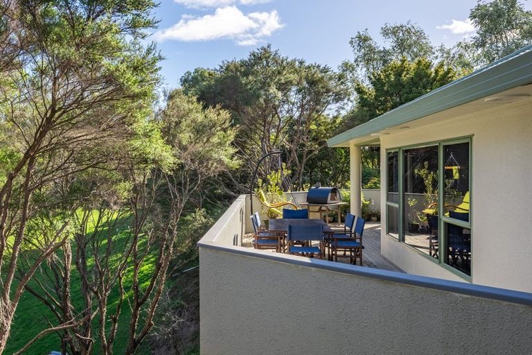 Photo of property in 11 Grand Poppa Way, Otaihanga, Paraparaumu, 5036