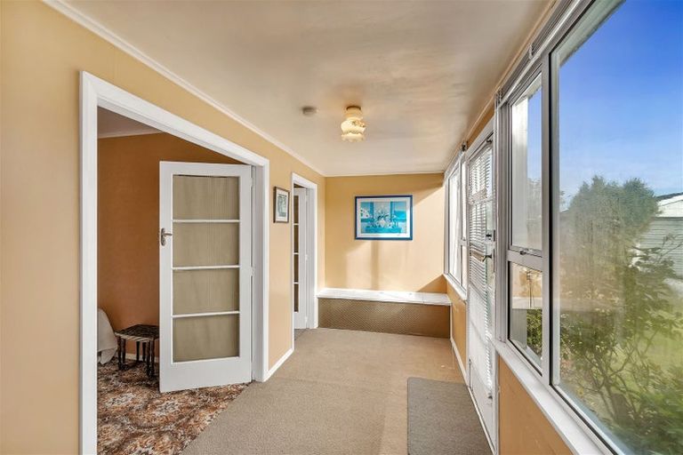 Photo of property in 9 Browns Road, Dunsandel, 7682