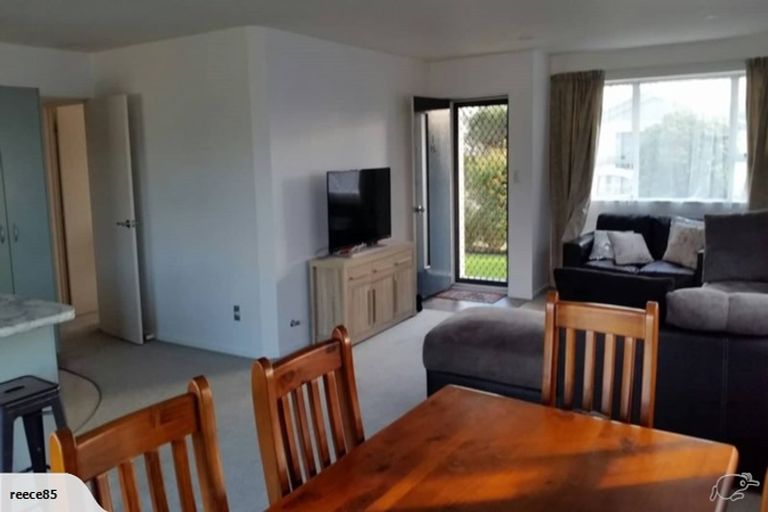 Photo of property in 1/46 Dorset Avenue, Westown, New Plymouth, 4310