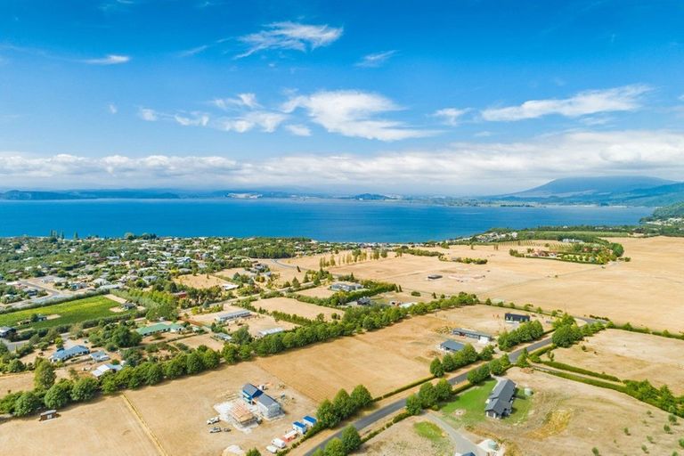 Photo of property in 10 Rangitukua Drive, Kuratau, Turangi, 3381