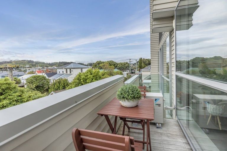 Photo of property in Altar Apartments, 69/120 Rintoul Street, Newtown, Wellington, 6021