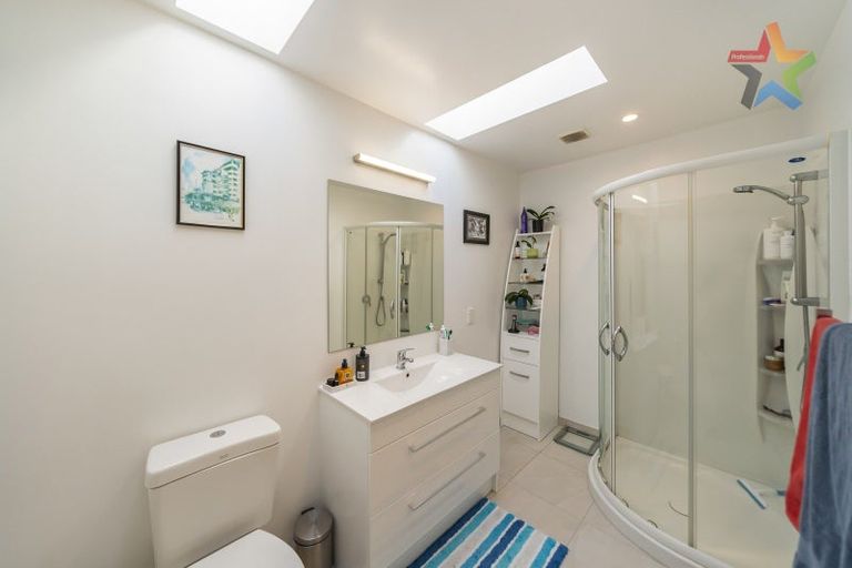 Photo of property in 4/5a Bloomfield Terrace, Hutt Central, Lower Hutt, 5010