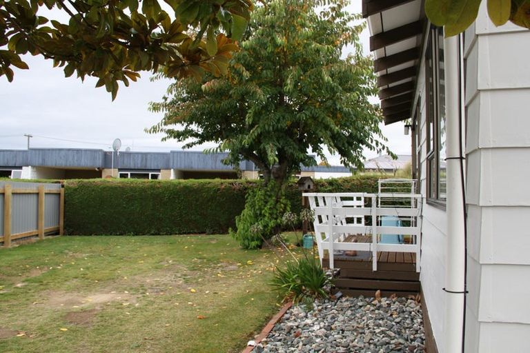Photo of property in 28a Mckerrow Street, Te Anau, 9600