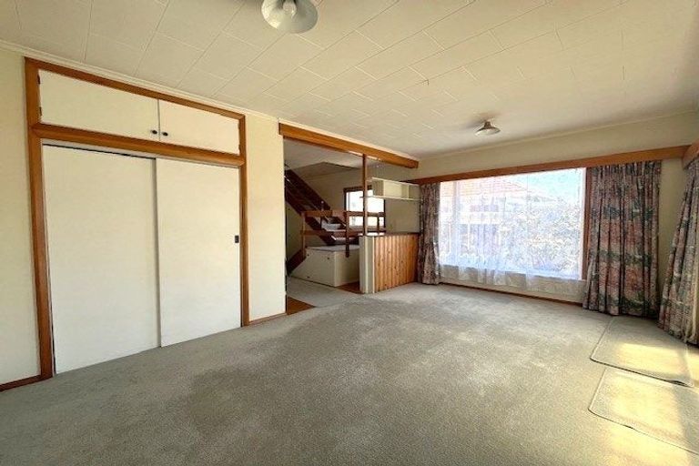 Photo of property in 185 Knights Road, Hutt Central, Lower Hutt, 5011