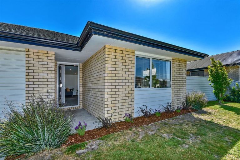 Photo of property in 58 Bradbury Avenue, Rolleston, 7614