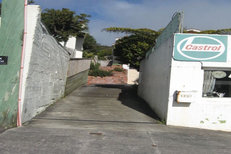 Photo of property in 329 Karori Road, Karori, Wellington, 6012