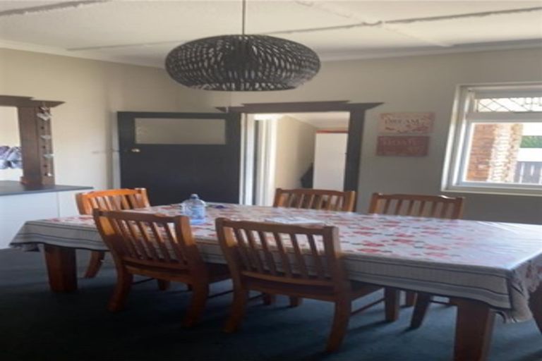 Photo of property in 232 Coronation Avenue, Welbourn, New Plymouth, 4310