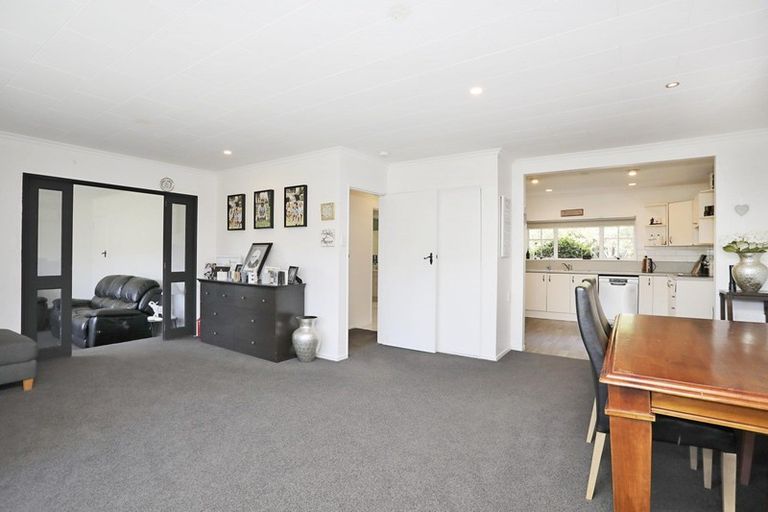 Photo of property in 3 Watt Road, Otatara, Invercargill, 9879