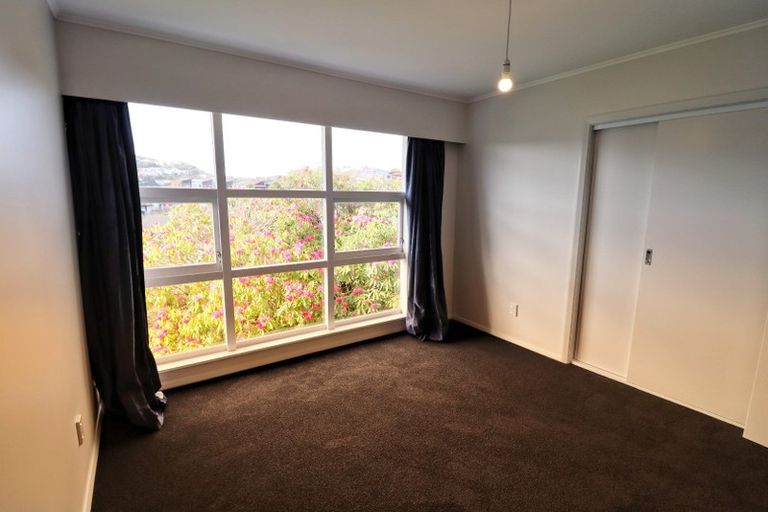 Photo of property in 71 Moorefield Road, Johnsonville, Wellington, 6037