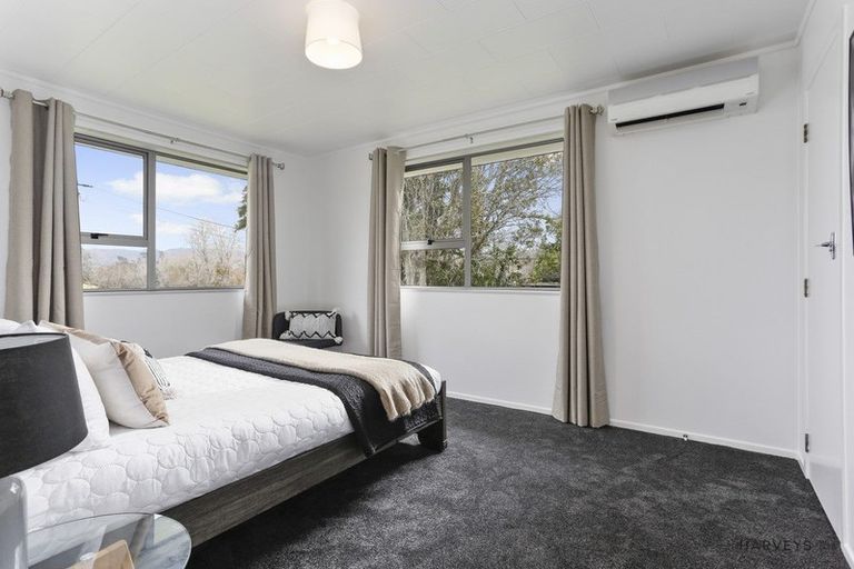 Photo of property in 110 Parrs Cross Road, Sunnyvale, Auckland, 0612