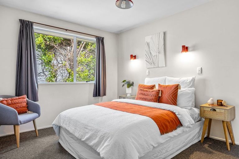 Photo of property in 2 Colman Avenue, Sockburn, Christchurch, 8042