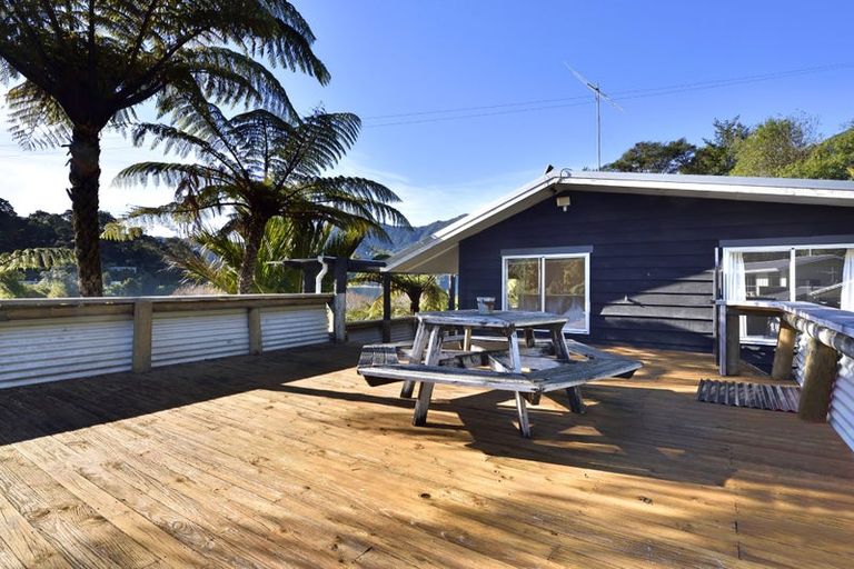 Photo of property in 38 Hope Drive, Okiwi Bay, 7193