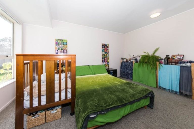 Photo of property in 16 Legacy Drive, Henderson, Auckland, 0612