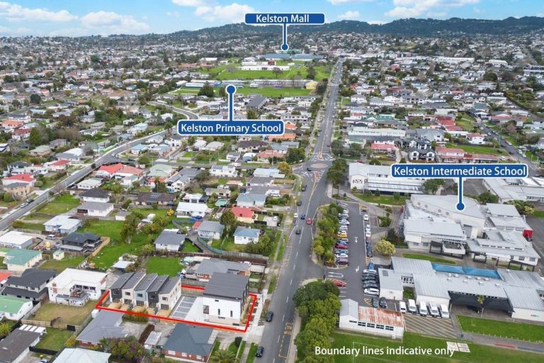 Photo of property in 6/53 Archibald Road, Kelston, Auckland, 0602