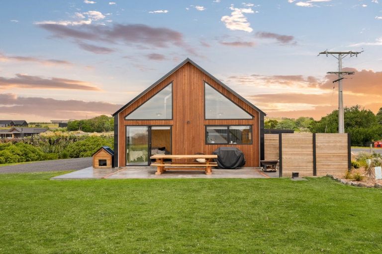 Photo of property in 209 Moturata Road, Taieri Beach, Brighton, 9091