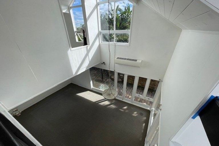 Photo of property in 20 The Close, Greenhithe, Auckland, 0632