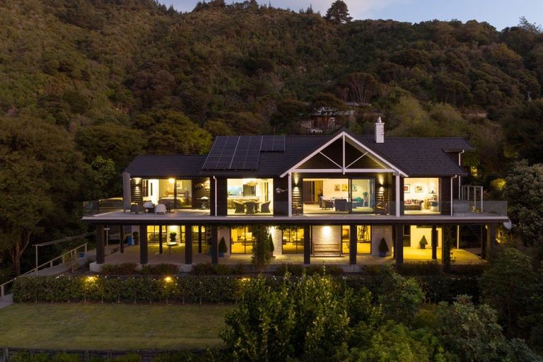 Photo of property in 234 Port Underwood Road, Waikawa, Picton, 7281
