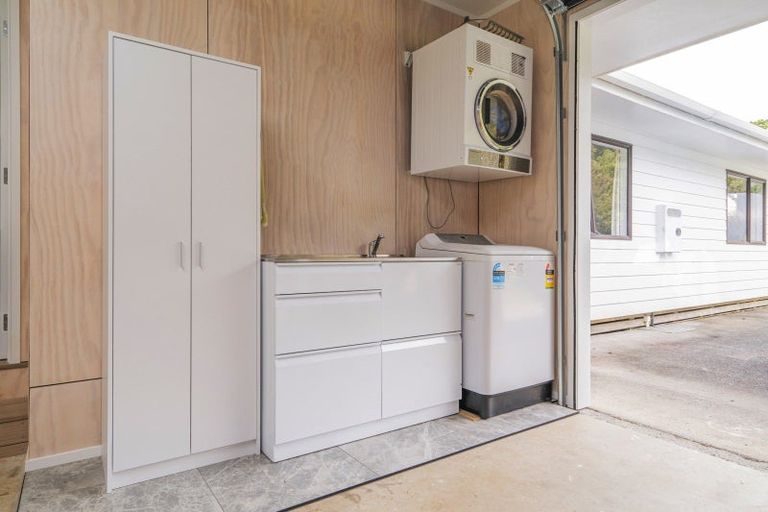 Photo of property in 142a Moewai Road, Whitianga, 3591