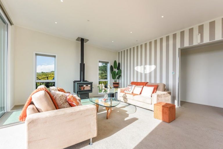 Photo of property in 12 Tiro Kina Road, Tasman, Upper Moutere, 7175